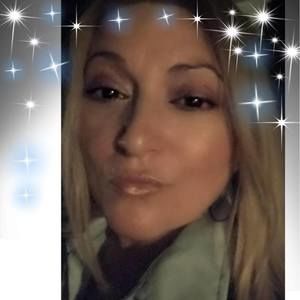 Meet your Posher, Alessandra